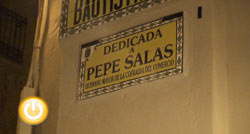 Placa conmemorativa a José Salas en la Calle San Juan Bautista