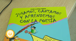 El Ayuntamiento edita y publica un libro de poesía infantil