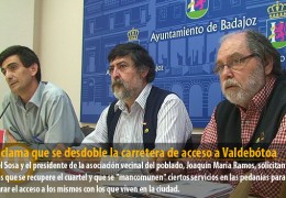 IU reclama que se desdoble la carretera de acceso a Valdebótoa