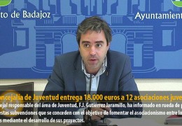 La Concejalía de Juventud entrega 18.000 euros a 12 asociaciones juveniles