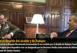 Otazu se despide del alcalde y de Badajoz