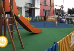 Castelar y el parque del Guadiana contarán con juegos infantiles para discapacitados