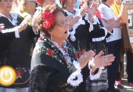 El Ayuntamiento celebra el Día del Mayor con rutas y baile
