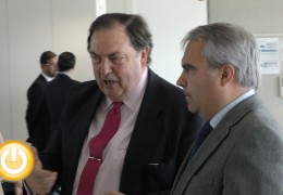 El alcalde asiste a la inauguración de las nuevas instalaciones de Europ Assistance