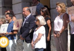 Badajoz condena el asesinato machista ocurrido en Torrevieja