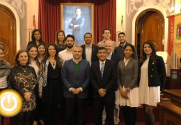El alcalde recibe a los alumnos de ITAE-eMBA Internacional Hispanoluso