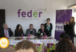 El alcalde asiste a la inauguración de las nuevas instalaciones de FEDER en Badajoz