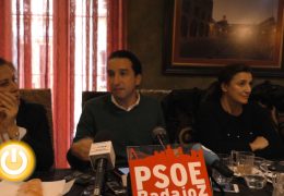 Cabezas asegura que Badajoz está asistiendo al final de la gestión del PP
