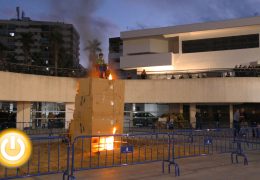El Marimanta de Santa Marina vuelve arder en la plaza de Conquistadores