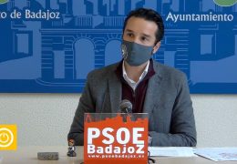 Rueda de prensa PSOE- Ayuntamiento deja de invertir 7 millones de euros en arreglo de calles