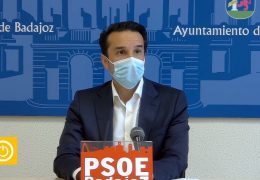 Rueda de prensa PSOE- Cabezas pide al equipo de Gobierno que cumpla sus promesas