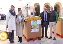 El IMSS recibe 100 cestas con productos de primera necesidad