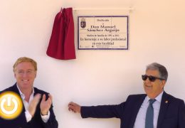 Villafranco reconoce la figura de Manuel Sánchez como médico de familia