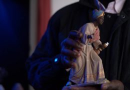 Jorge Mendoza y el Rey Baltasar en la Cabalgata de Badajoz 2026