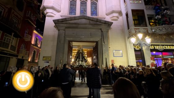 La Virgen de la Soledad regresa a su ermita