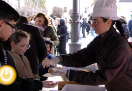 Reparto del Roscón de Reyes 2026 en Badajoz