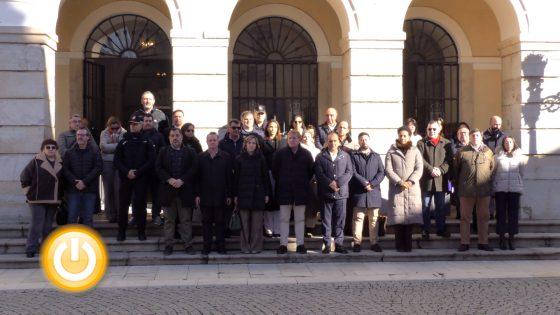 Minuto de silencio con motivo del accidente de Adamuz (Córdoba)