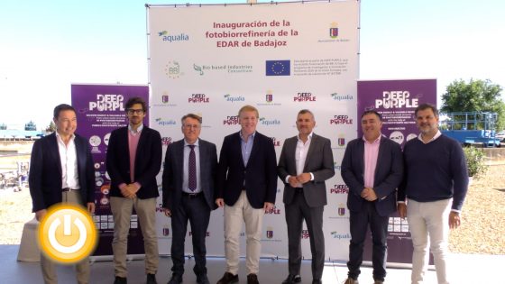 Inaugurada la nueva fotobiorrefineria de la EDAR de Badajoz