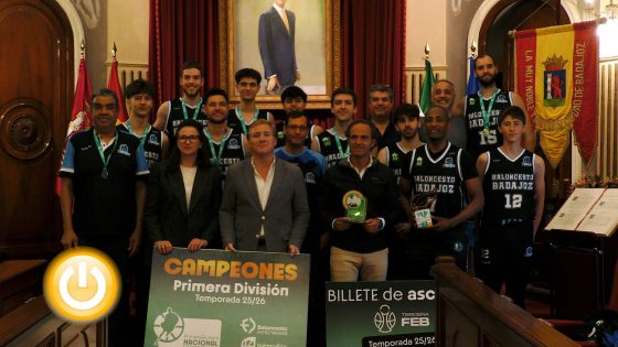 Recepción al Club BB Baloncesto Badajoz por sus logros deportivos
