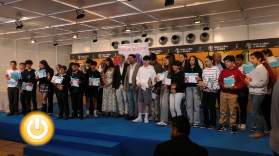 Entrega de premios del 33º concurso «Está en los libros»