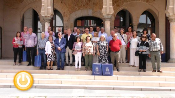 Acto conmemorativo a funcionarios jubilados en 2025 del Ayuntamiento de Badajoz