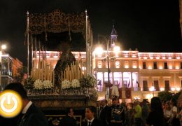 La Soledad recibe el bastón de mando como Alcaldesa Perpetua y Honorífica de Badajoz