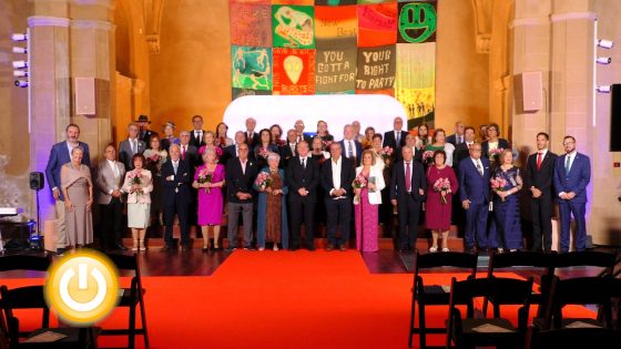 20 parejas reciben un homenaje por sus Bodas de Oro