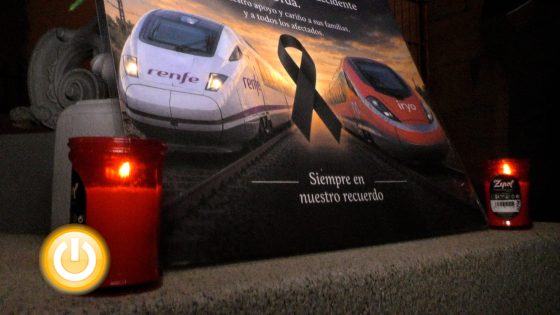 Minuto de silencio por las víctimas del accidente de tren de Toledo